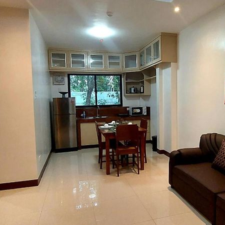 Le Chateau Residences Bacolod Dış mekan fotoğraf